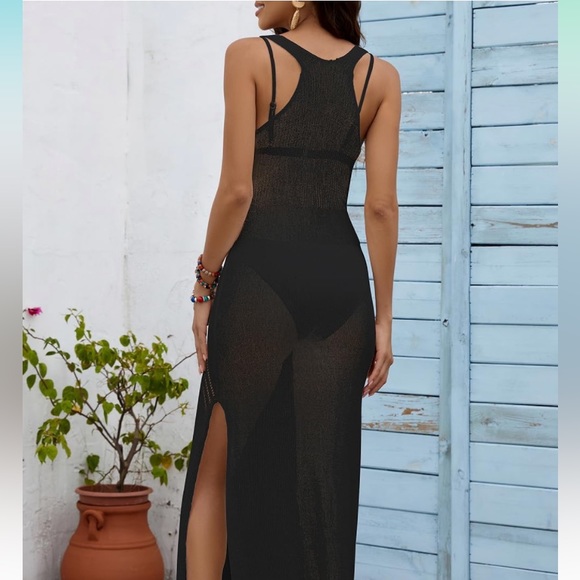 Crochet cover up - Picture 2 of 3